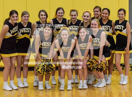 Thumbnail 3 in De Soto @ West photogallery.
