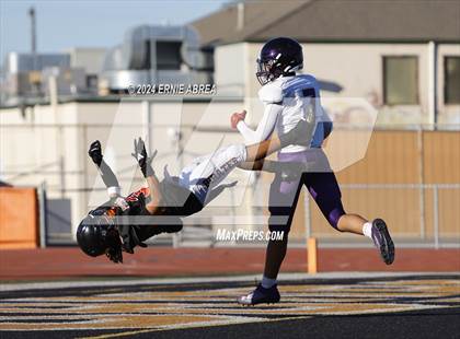 Thumbnail 2 in JV: Archbishop Riordan @ Pittsburg photogallery.