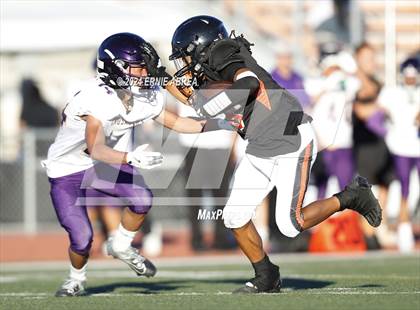 Thumbnail 2 in JV: Archbishop Riordan @ Pittsburg photogallery.
