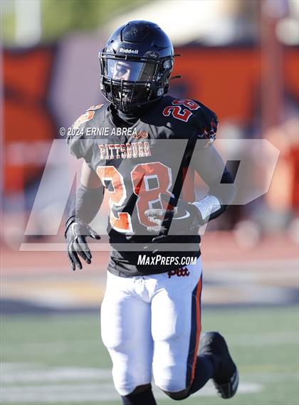 Thumbnail 3 in JV: Archbishop Riordan @ Pittsburg photogallery.