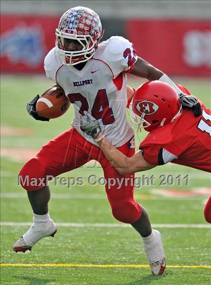 Thumbnail 2 in East Islip vs. Bellport (Section 11 Division 2 Final) photogallery.
