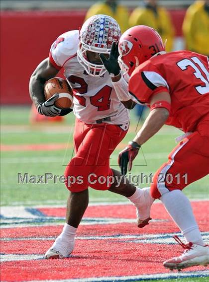 Thumbnail 2 in East Islip vs. Bellport (Section 11 Division 2 Final) photogallery.