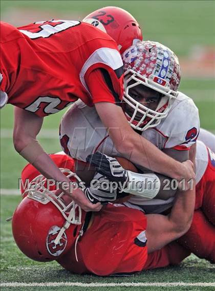 Thumbnail 3 in East Islip vs. Bellport (Section 11 Division 2 Final) photogallery.