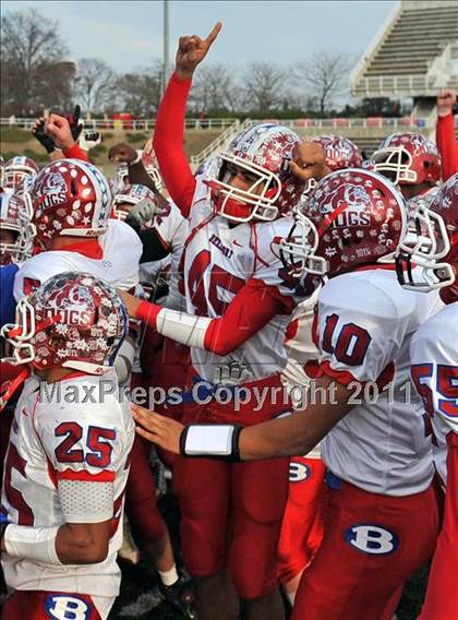 Thumbnail 1 in East Islip vs. Bellport (Section 11 Division 2 Final) photogallery.