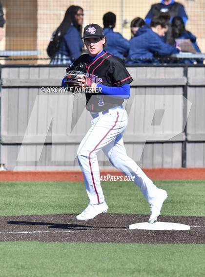 Thumbnail 2 in St. Michael's vs Midland Christian (Texas Private School Classic) photogallery.