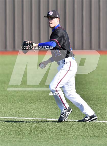 Thumbnail 3 in St. Michael's vs Midland Christian (Texas Private School Classic) photogallery.