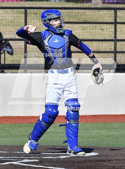 Thumbnail 1 in St. Michael's vs Midland Christian (Texas Private School Classic) photogallery.