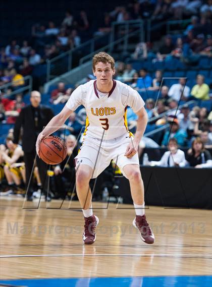 Thumbnail 2 in Shining Mountain vs. Caliche (CHSAA 1A Final Four) photogallery.