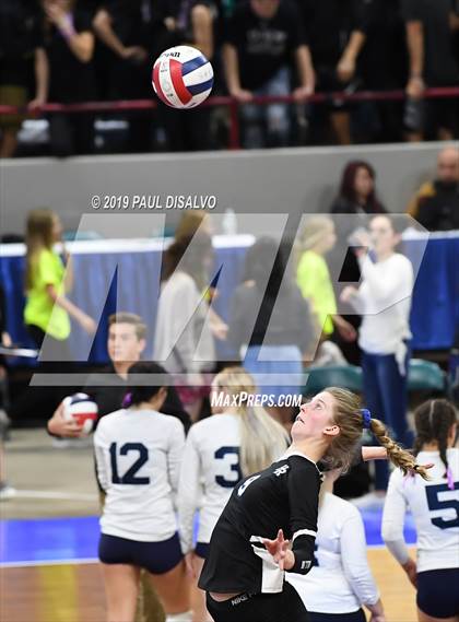 Thumbnail 1 in Valor Christian vs. Highlands Ranch (CHSAA 5A Round 2) photogallery.