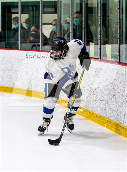 Thumbnail 1 in Dover vs Oyster River (NHIAA Divison 2 Semifinal) photogallery.