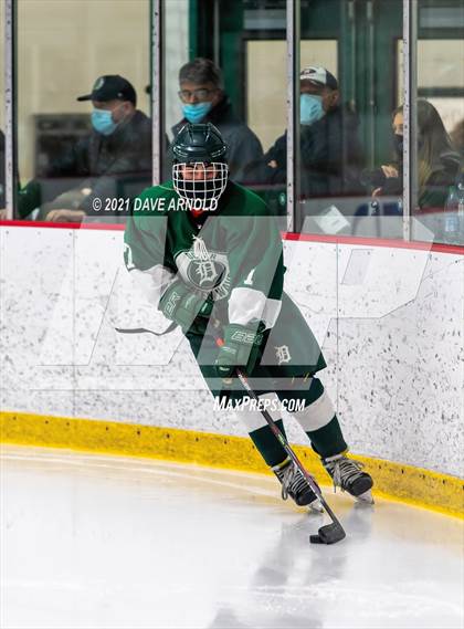 Thumbnail 2 in Dover vs Oyster River (NHIAA Divison 2 Semifinal) photogallery.
