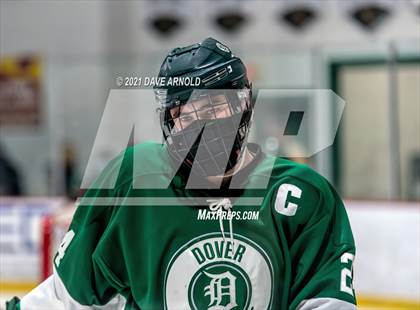 Thumbnail 2 in Dover vs Oyster River (NHIAA Divison 2 Semifinal) photogallery.
