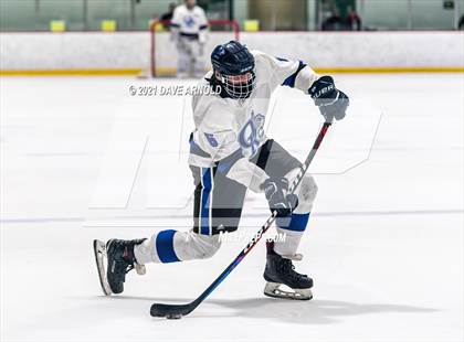 Thumbnail 2 in Dover vs Oyster River (NHIAA Divison 2 Semifinal) photogallery.
