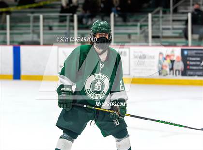 Thumbnail 1 in Dover vs Oyster River (NHIAA Divison 2 Semifinal) photogallery.
