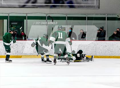 Thumbnail 3 in Dover vs Oyster River (NHIAA Divison 2 Semifinal) photogallery.