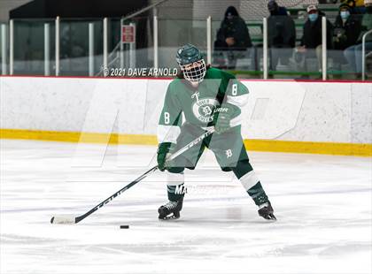 Thumbnail 3 in Dover vs Oyster River (NHIAA Divison 2 Semifinal) photogallery.