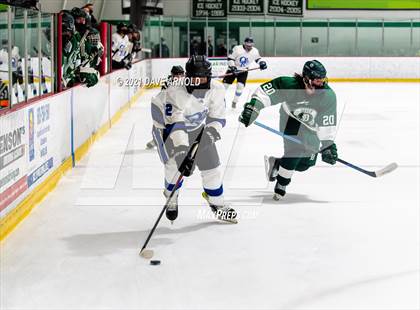 Thumbnail 2 in Dover vs Oyster River (NHIAA Divison 2 Semifinal) photogallery.