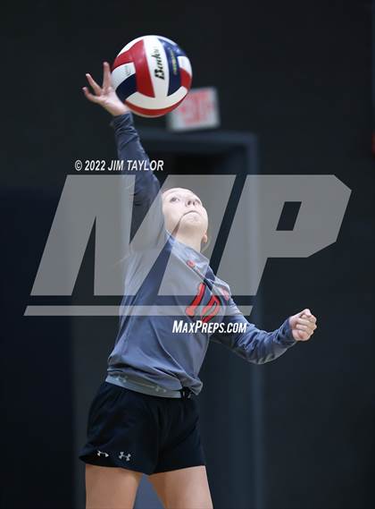 Thumbnail 2 in Strawn @ Graford photogallery.