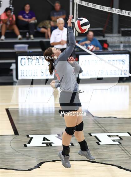 Thumbnail 2 in Strawn @ Graford photogallery.