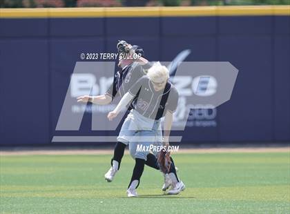 Thumbnail 3 in Jordan vs. Salem Hills (UHSAA 5A bracket Play) photogallery.