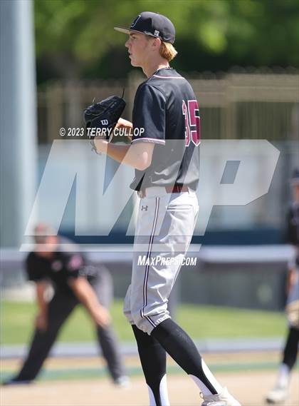 Thumbnail 1 in Jordan vs. Salem Hills (UHSAA 5A bracket Play) photogallery.