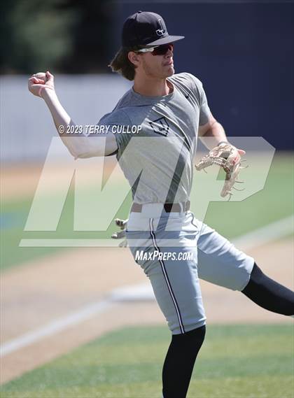 Thumbnail 1 in Jordan vs. Salem Hills (UHSAA 5A bracket Play) photogallery.
