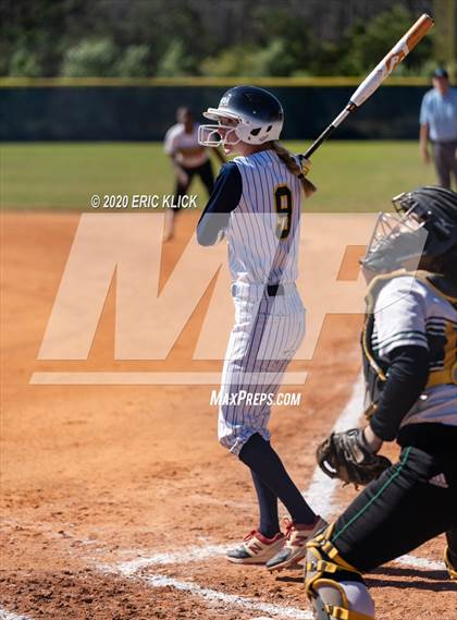 Thumbnail 2 in Chamberlain @ Steinbrenner photogallery.