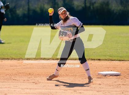Thumbnail 3 in Chamberlain @ Steinbrenner photogallery.