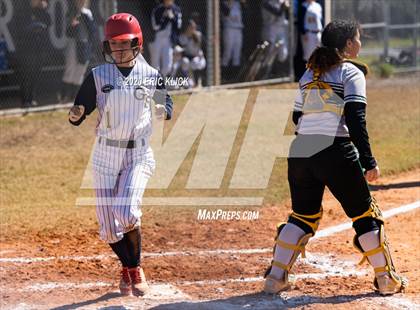 Thumbnail 1 in Chamberlain @ Steinbrenner photogallery.