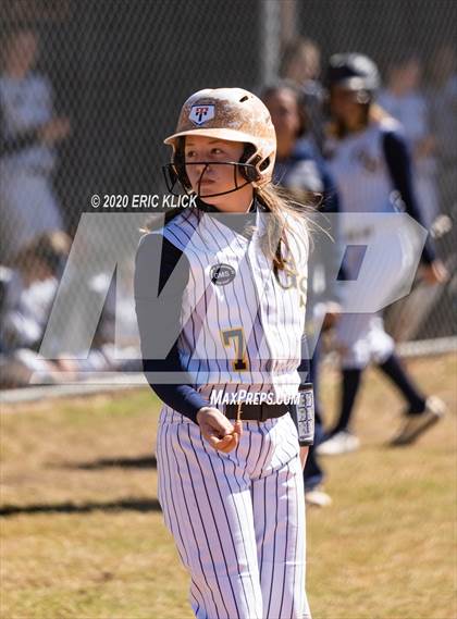 Thumbnail 3 in Chamberlain @ Steinbrenner photogallery.
