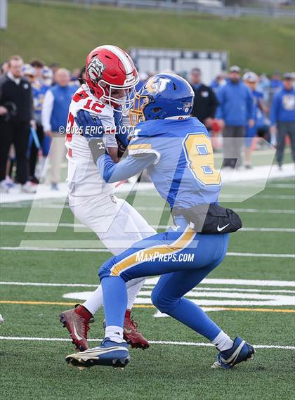 Thumbnail 3 in Union/Allegheny-Clarion Valley vs Redbank Valley (PIAA D9 A Semifinal) photogallery.