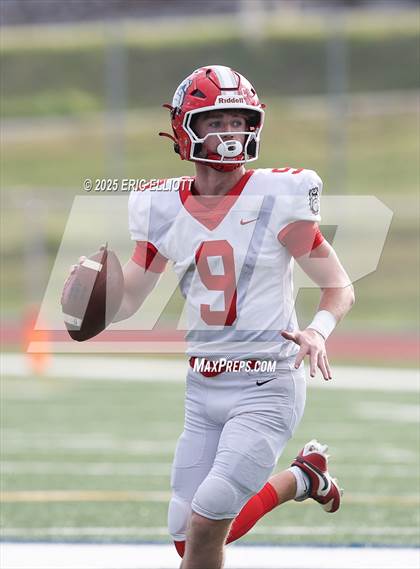 Thumbnail 1 in Union/Allegheny-Clarion Valley vs Redbank Valley (PIAA D9 A Semifinal) photogallery.