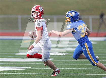 Thumbnail 1 in Union/Allegheny-Clarion Valley vs Redbank Valley (PIAA D9 A Semifinal) photogallery.