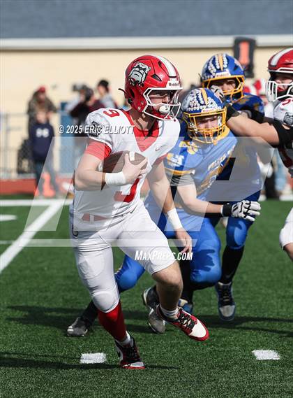 Thumbnail 1 in Union/Allegheny-Clarion Valley vs Redbank Valley (PIAA D9 A Semifinal) photogallery.