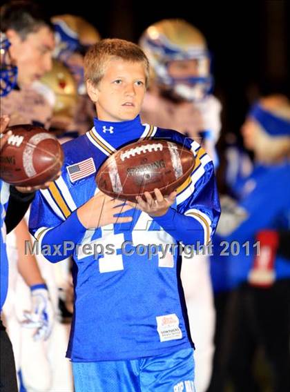 Thumbnail 1 in Santa Margarita vs. Servite  photogallery.
