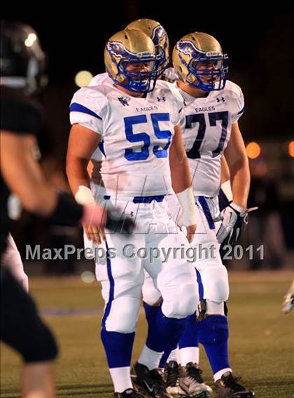 Thumbnail 2 in Santa Margarita vs. Servite  photogallery.