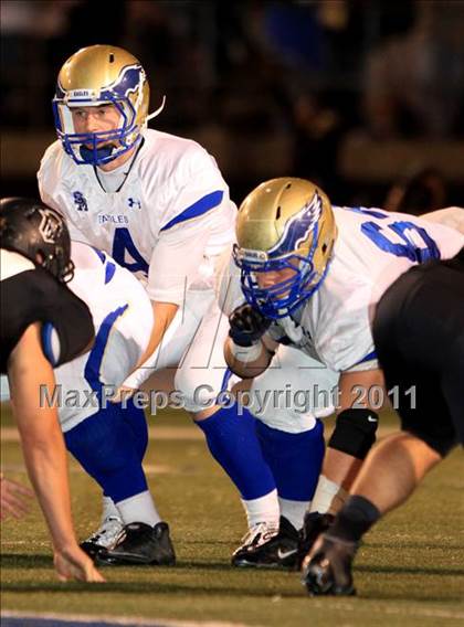 Thumbnail 2 in Santa Margarita vs. Servite  photogallery.