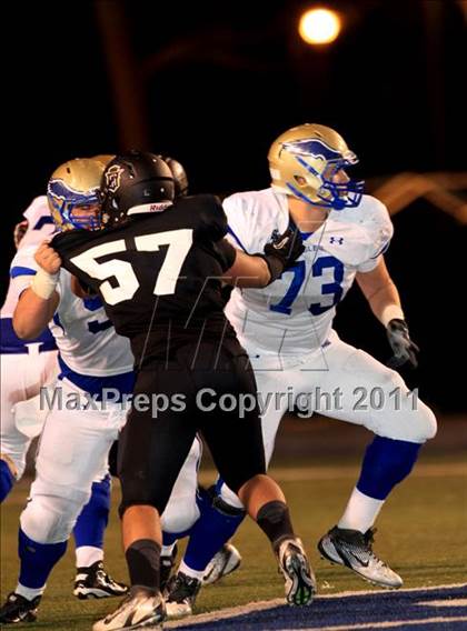 Thumbnail 1 in Santa Margarita vs. Servite  photogallery.