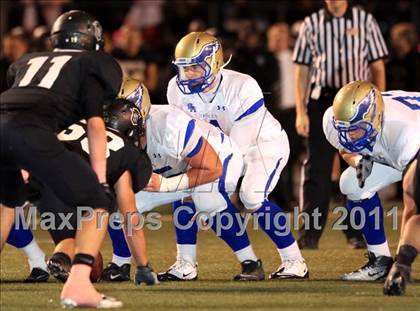 Thumbnail 1 in Santa Margarita vs. Servite  photogallery.