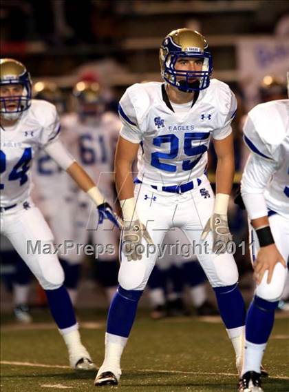 Thumbnail 1 in Santa Margarita vs. Servite  photogallery.