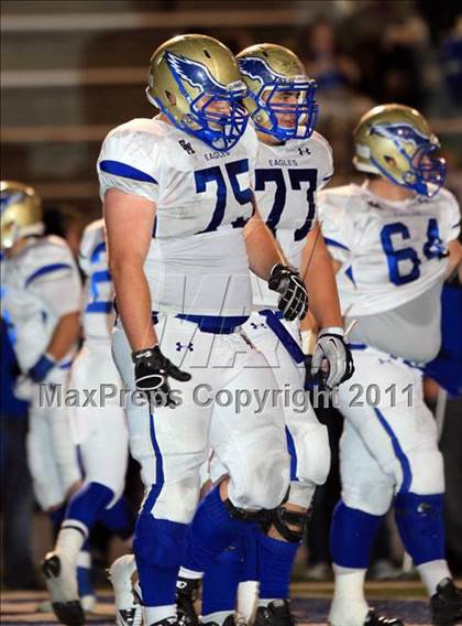 Thumbnail 3 in Santa Margarita vs. Servite  photogallery.