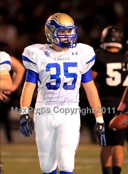 Thumbnail 2 in Santa Margarita vs. Servite  photogallery.