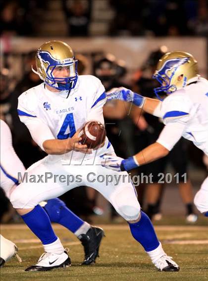 Thumbnail 1 in Santa Margarita vs. Servite  photogallery.