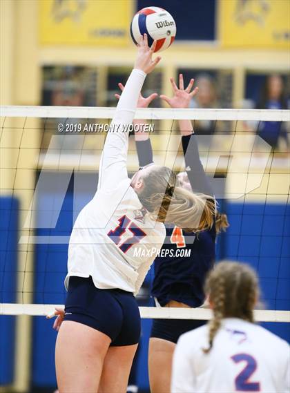 Thumbnail 3 in Arendell Parrott Academy vs GRACE Christian (NCISAA 3A Final) photogallery.