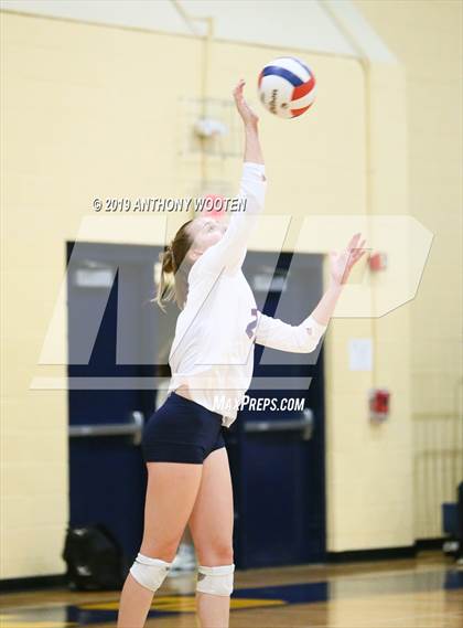 Thumbnail 2 in Arendell Parrott Academy vs GRACE Christian (NCISAA 3A Final) photogallery.