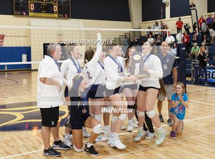 Thumbnail 1 in Arendell Parrott Academy vs GRACE Christian (NCISAA 3A Final) photogallery.