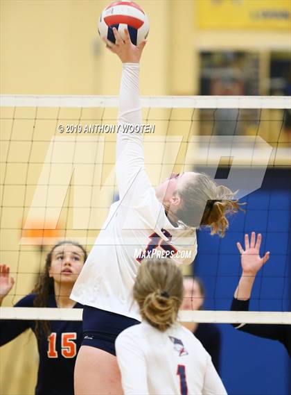Thumbnail 3 in Arendell Parrott Academy vs GRACE Christian (NCISAA 3A Final) photogallery.