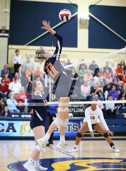 Thumbnail 3 in Arendell Parrott Academy vs GRACE Christian (NCISAA 3A Final) photogallery.
