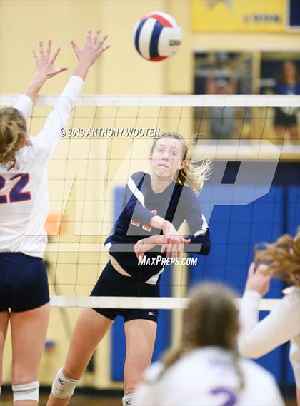 Thumbnail 2 in Arendell Parrott Academy vs GRACE Christian (NCISAA 3A Final) photogallery.