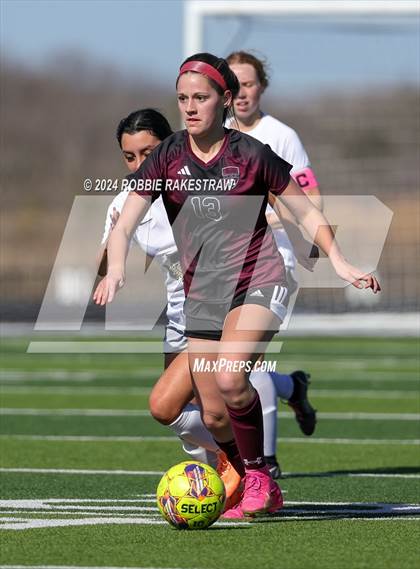 Thumbnail 1 in Royse City vs. Whitehouse (Forney LRS Invitational) photogallery.